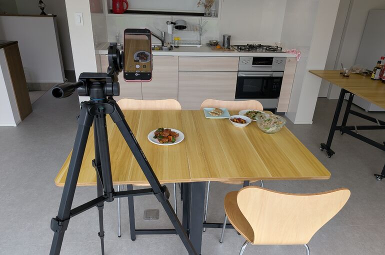    【静岡市】自然光で美味しさアップ♪キッチンアトリエで翌月メニューの試作＆写真撮影レポ（9月のお弁当も予約受付中！）   